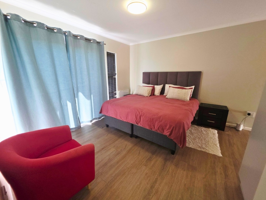 5 Bedroom Property for Sale in Sandown Western Cape